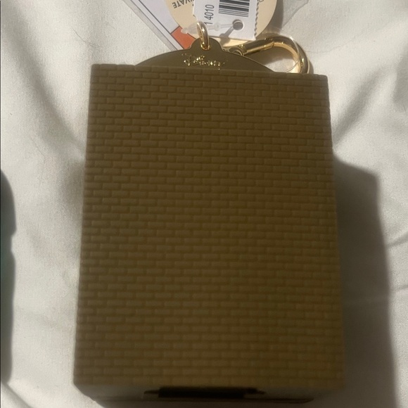 Tiana's Place Keychain - Picture 4 of 6